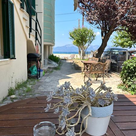 Apartamento Παγώνα, By The Sea Pefki  Exterior foto